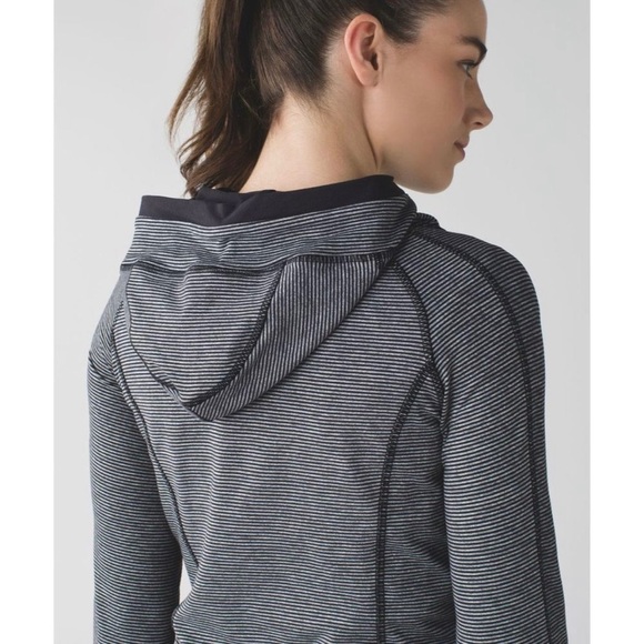 Lululemon Think‎ Fast Hoodie Tonka Stripe Heathered Slate Black / Black Size 8 - Picture 3 of 15